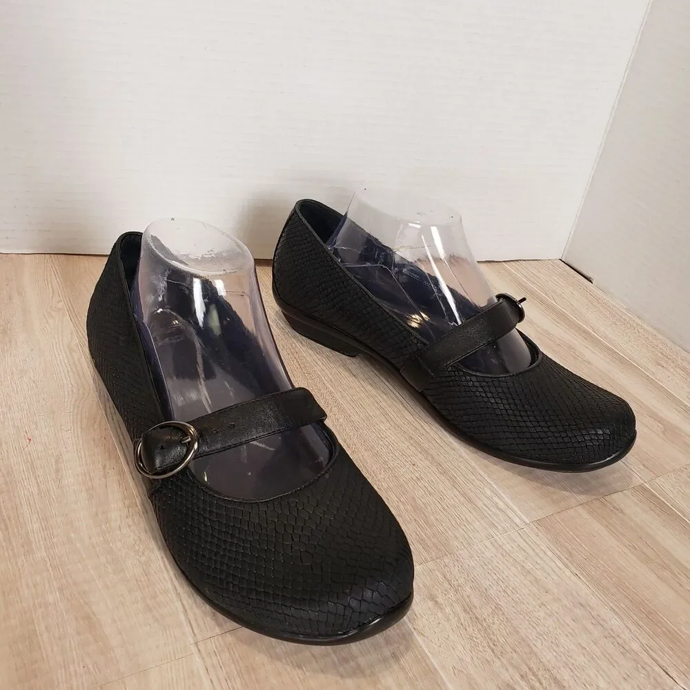 Dansko Orla Mary Jane Comfort Shoes Buckle Flats Black Snakeskin SZ 9